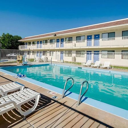 Park Inn By Radisson, ת'ורנטון מראה חיצוני תמונה