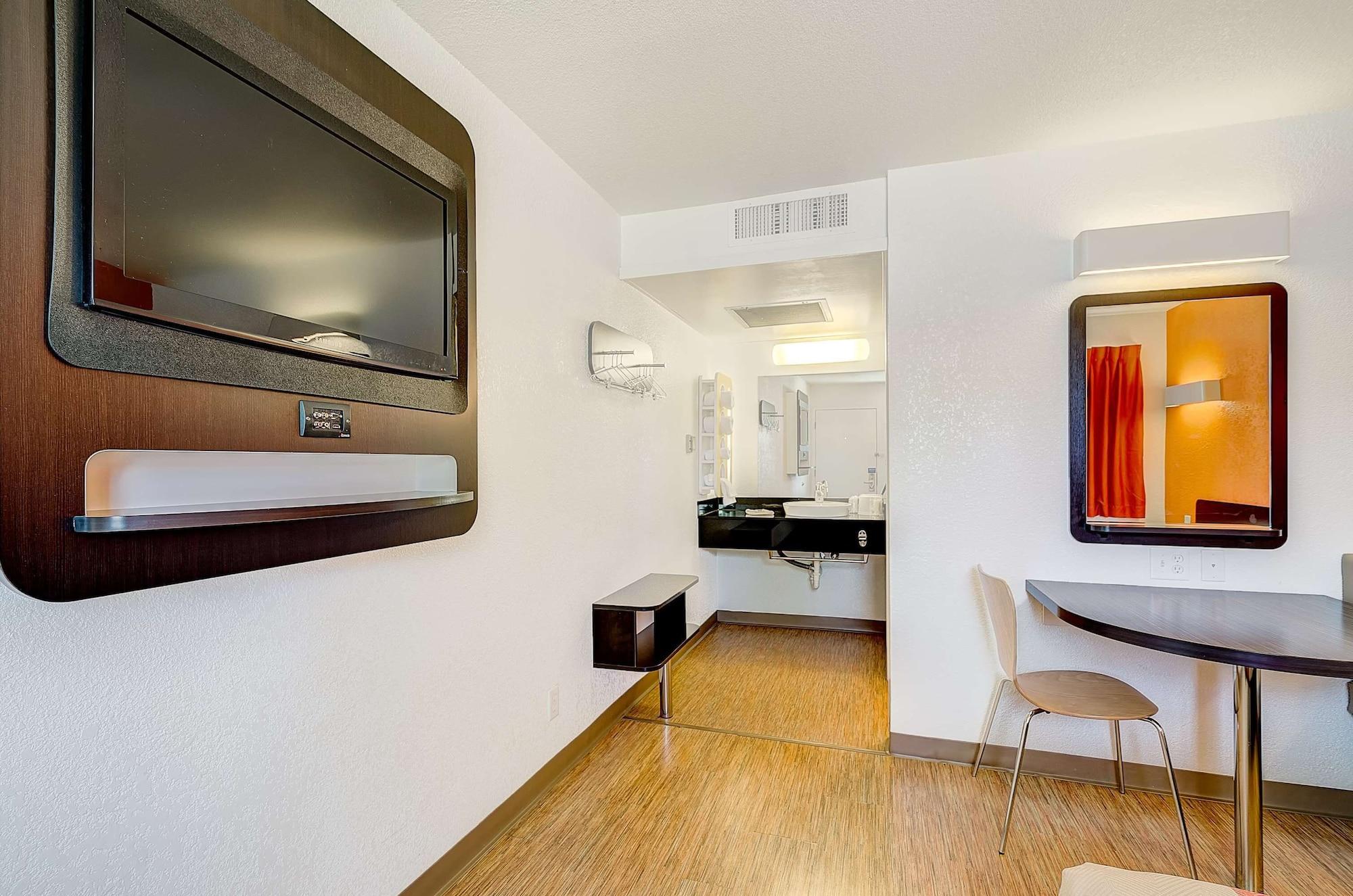 Park Inn By Radisson, ת'ורנטון מראה חיצוני תמונה